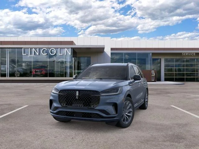 New 2026 Whisper Blue Metallic Clearcoat Lincoln Premiere® image 2