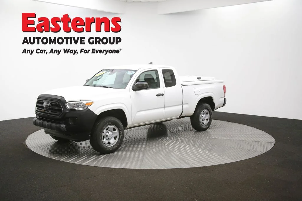 Used 2019 White Toyota SR image 52