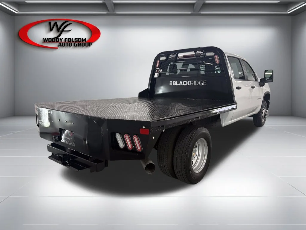Used 2025 White Chevrolet Work Truck image 6