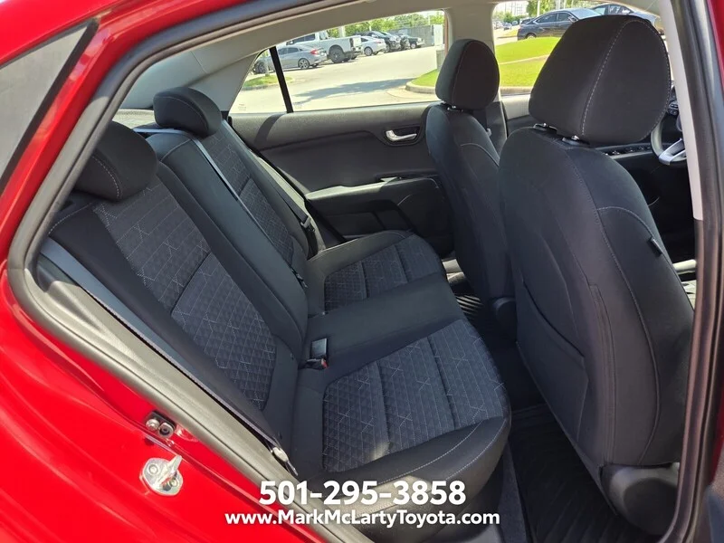 Used 2023 Currant Red KIA S IVT image 14
