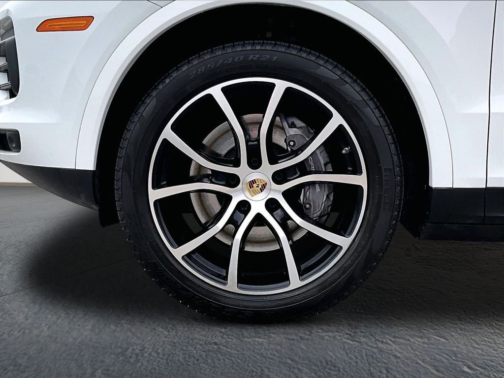 Used 2023 White Porsche Platinum Edition image 11
