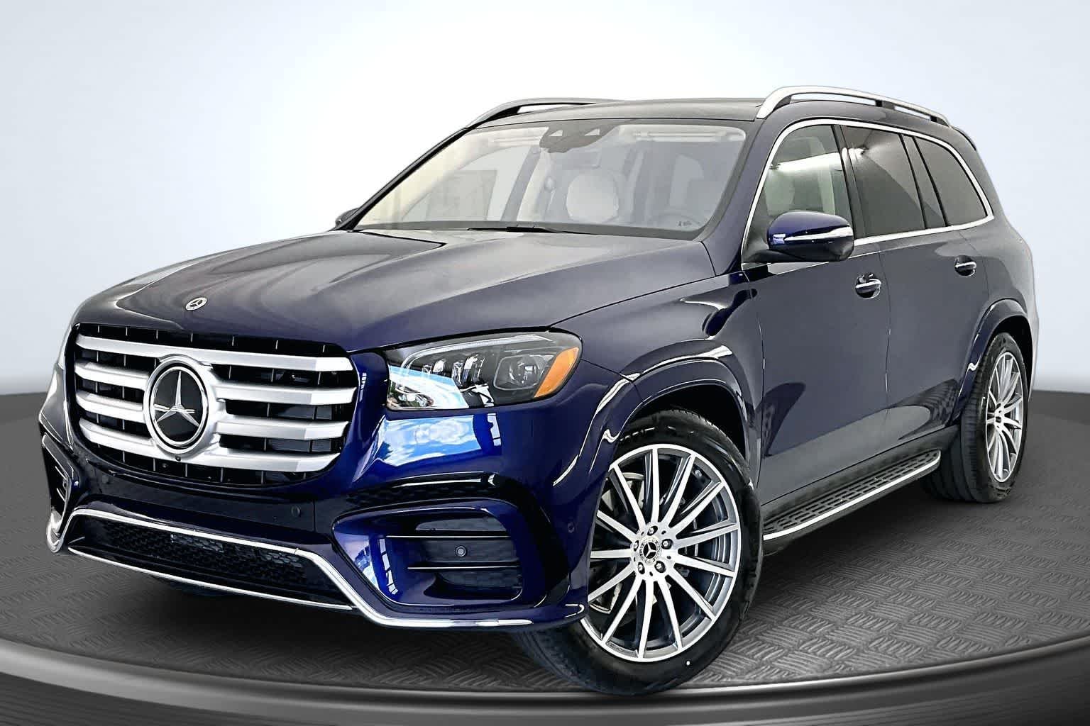 New 2026 MANUFAKTUR Mystic Blue Metallic Mercedes-Benz GLS 450 image 1
