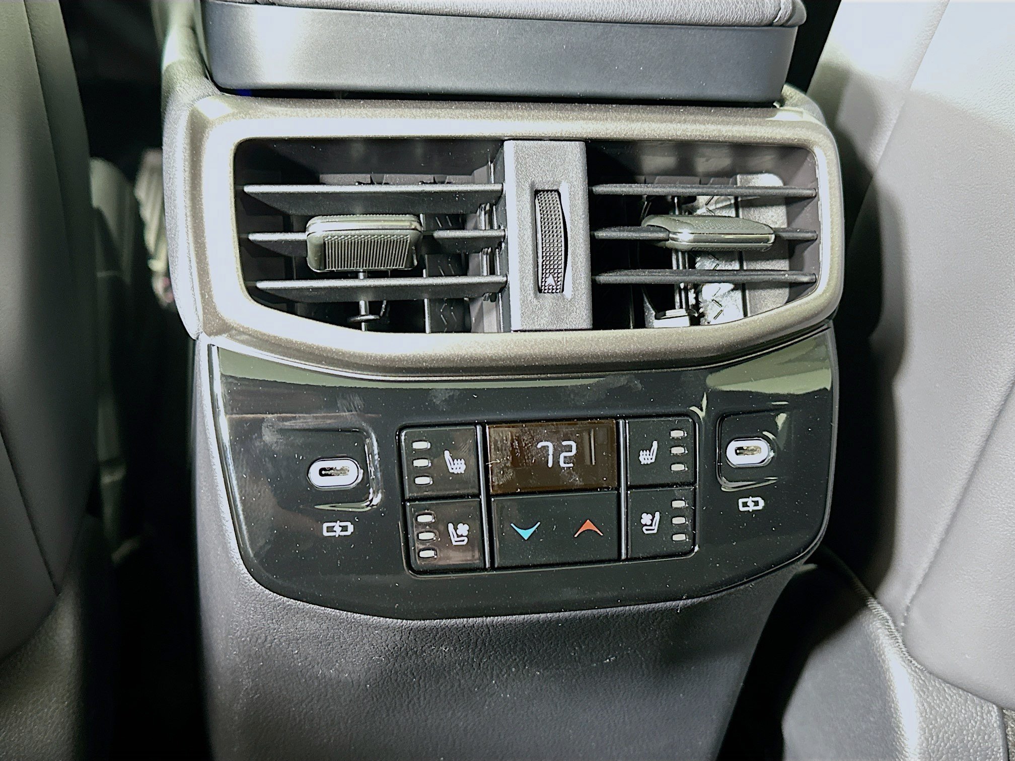 2026 Lexus RX 500h F-Sport - Photo 25