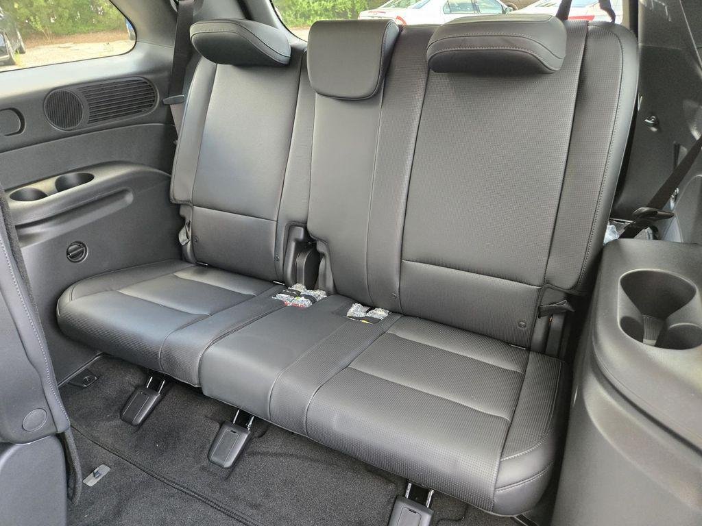 New 2026 White Hyundai SEL Premium FWD image 19