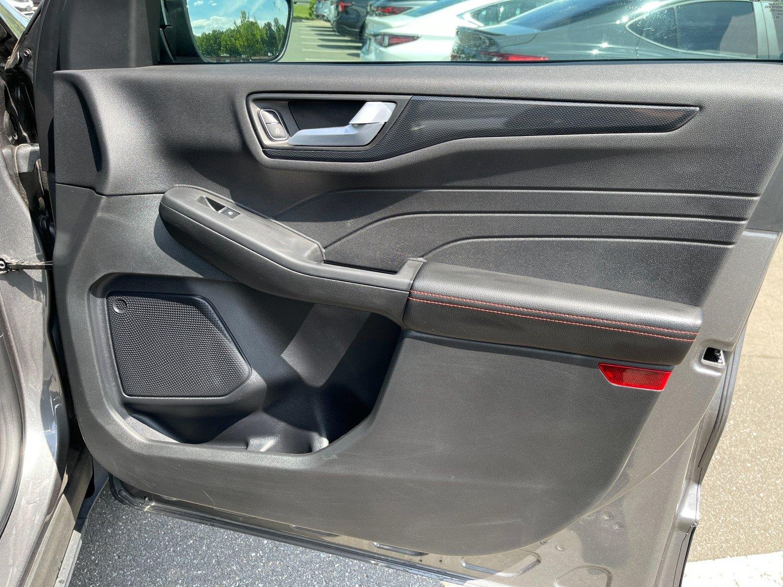 Used 2025 Carbonized Gray Ford ST-Line Select image 38
