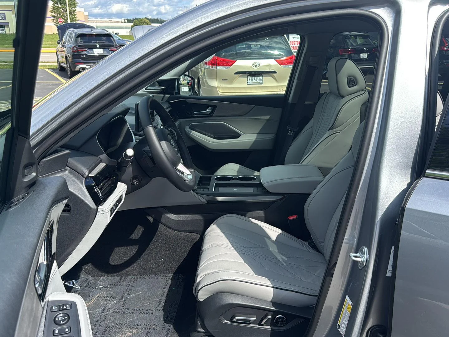 New 2026 Solar Silver Metallic Acura SH-AWD w/Advance image 13