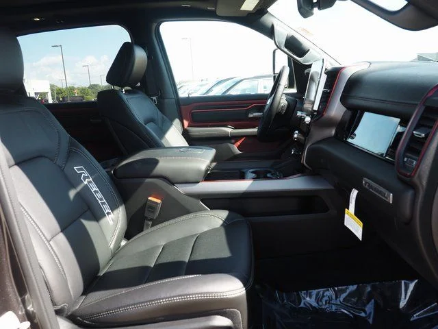2026 RAM 1500 Rebel - Photo 8
