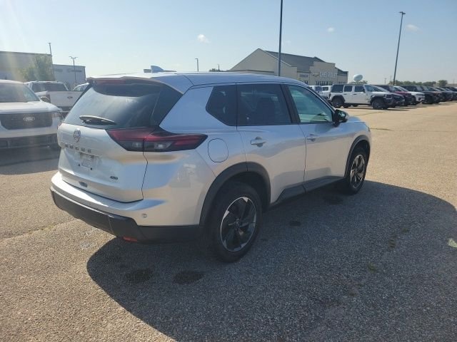 Used 2025 Silver Nissan SV image 20