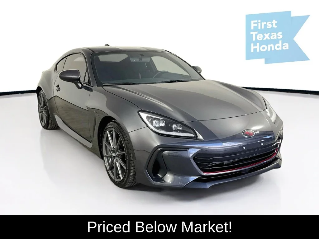 Used 2022 Magnetite Gray Metallic Subaru Limited image 1