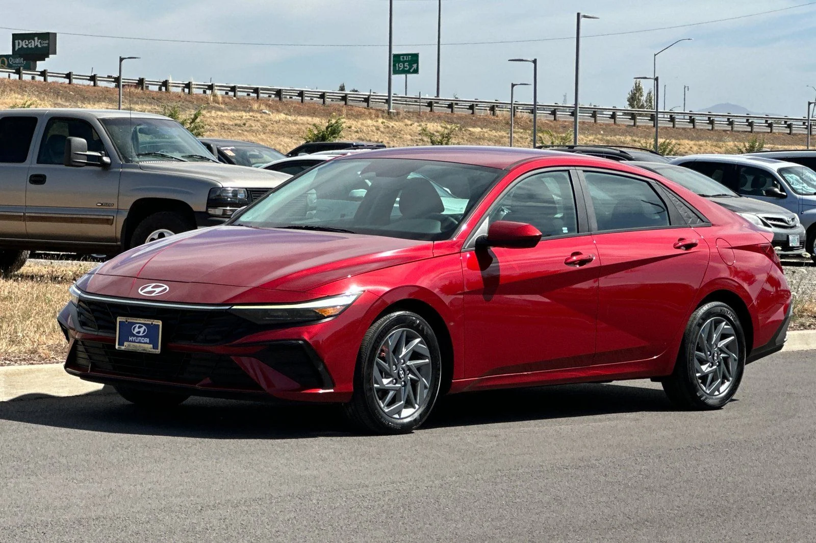 Used 2024 Red Hyundai SEL image 7