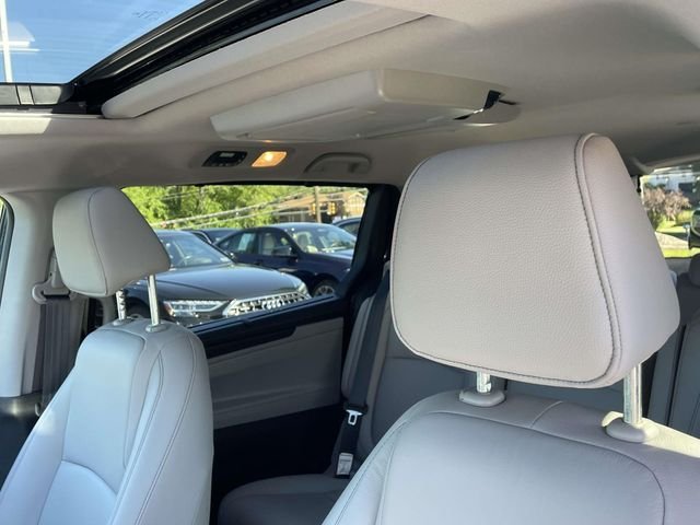Used 2024 Blue Honda Touring image 16