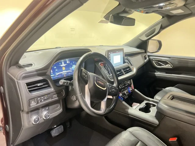 2023 GMC Yukon XL SLT - Photo 9