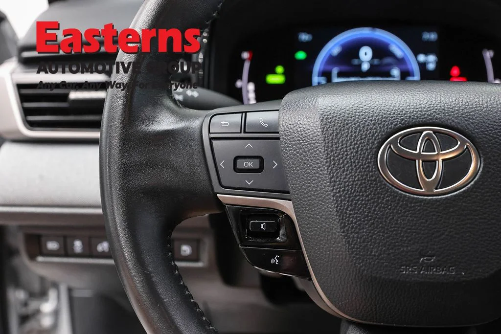 Used 2025 Silver Toyota LE image 15