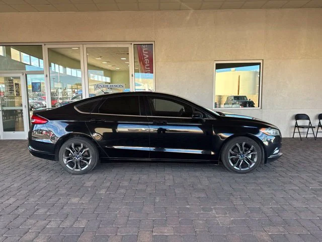 Used 2018 Black Ford SE image 5