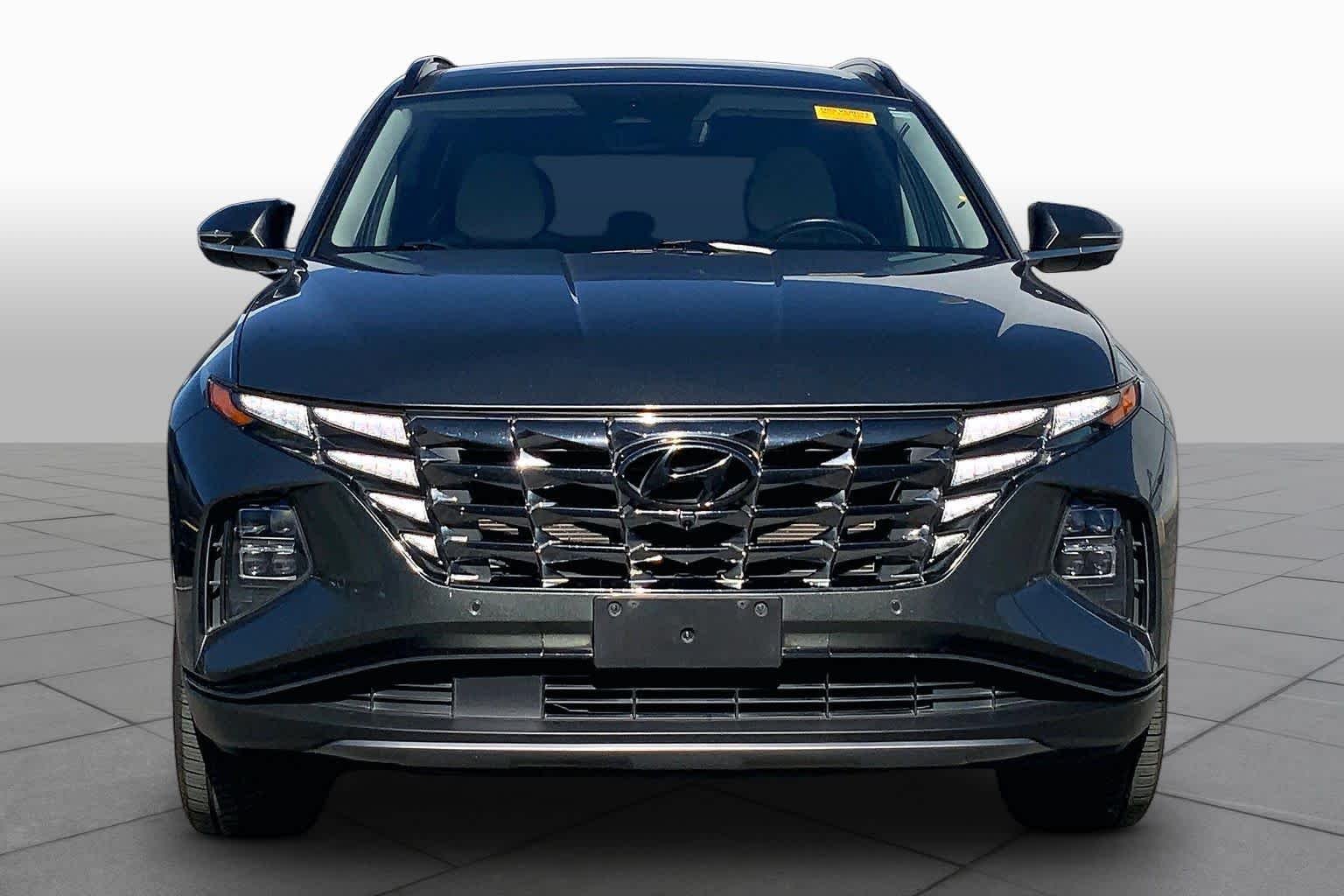 Used 2022 Amazon Gray Hyundai Limited image 4