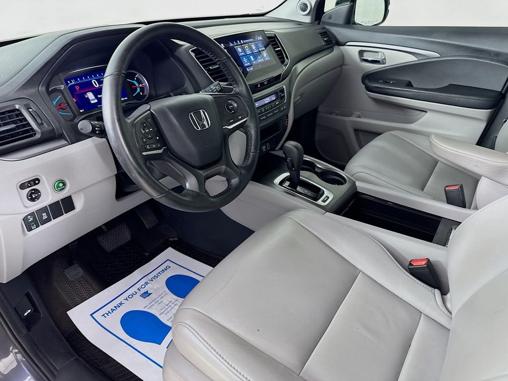 Certified Used 2019 Modern Steel Metallic Honda EX-L image 9