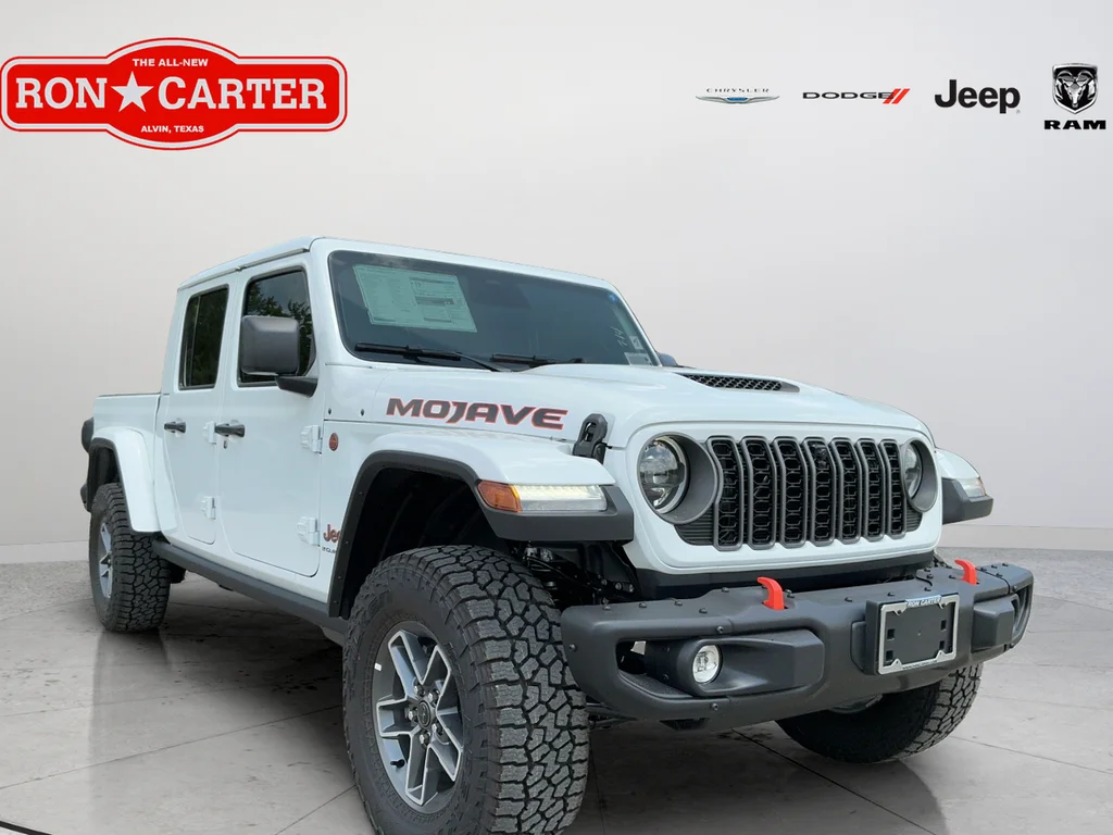 New 2026 Bright White Clear-Coat Exterior Paint Jeep Mojave X image 1