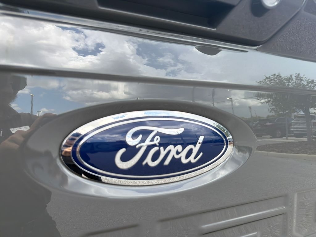 Used 2021 Gray Ford XLT image 12