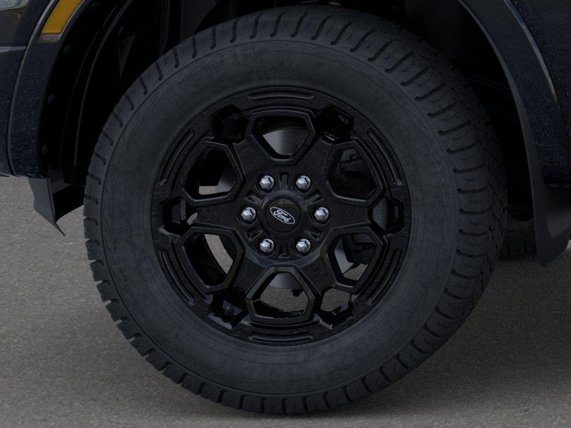 New 2025 Shadow Black Ford XLT image 19