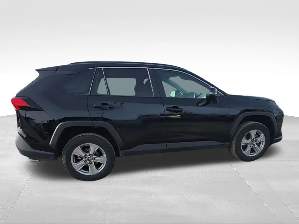 Used 2025 Black Toyota XLE image 3