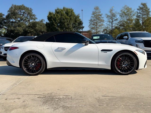 Certified Used 2022 MANUFAKTUR Moonlight White Magno Mercedes-Benz SL 55 AMG® image 26