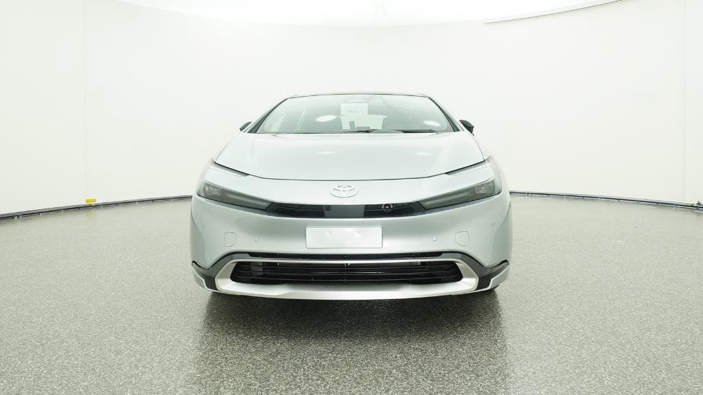2026 Toyota Prius Plug-in Hybrid XSE Premium - Photo 9