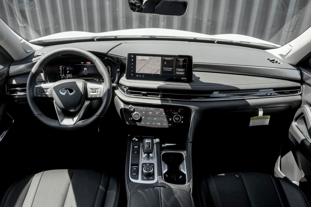 New 2027 Radiant White INFINITI LUXE image 22