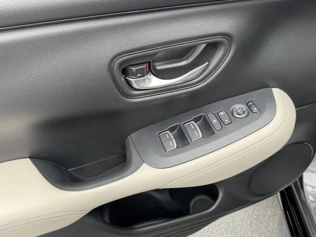 Used 2024 Gray Honda EX-L image 19