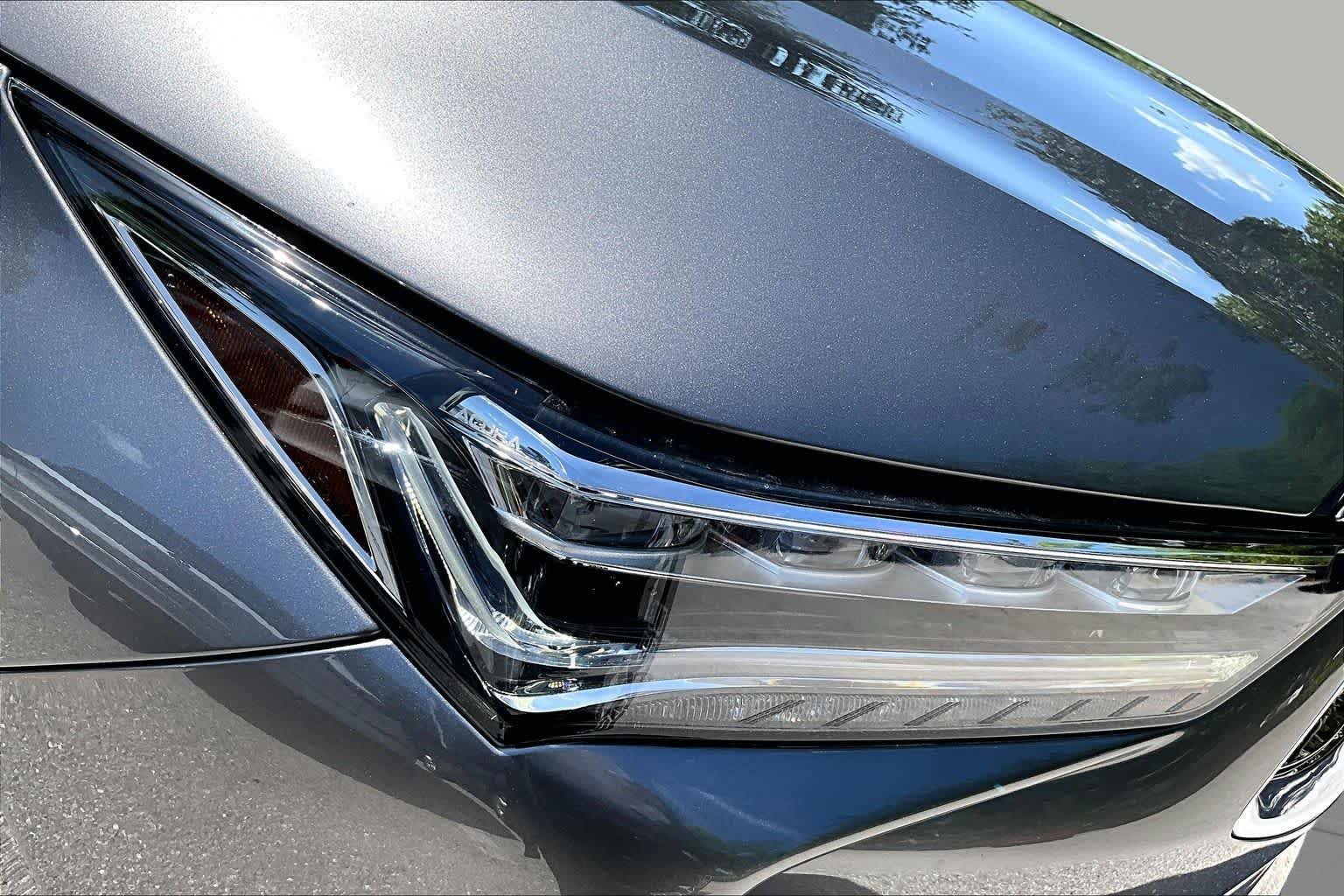 Used 2024 Liquid Carbon Metallic Acura w/Technology Package image 28