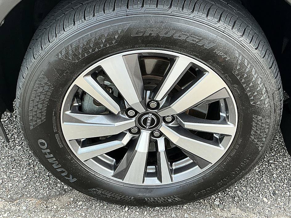 Certified Used 2022 Deep Ocean Blue Pearl Nissan SL image 8
