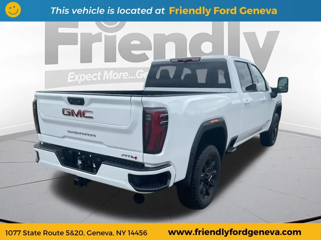 Used 2025 White GMC AT4 image 5
