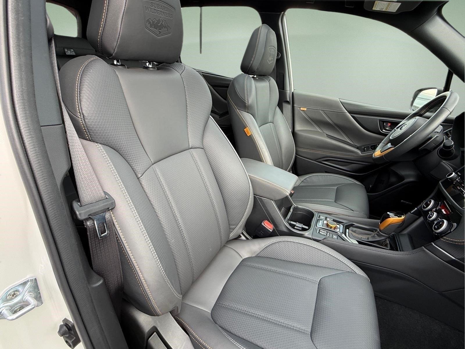 Used 2025 Crystal White Pearl Subaru Wilderness image 22