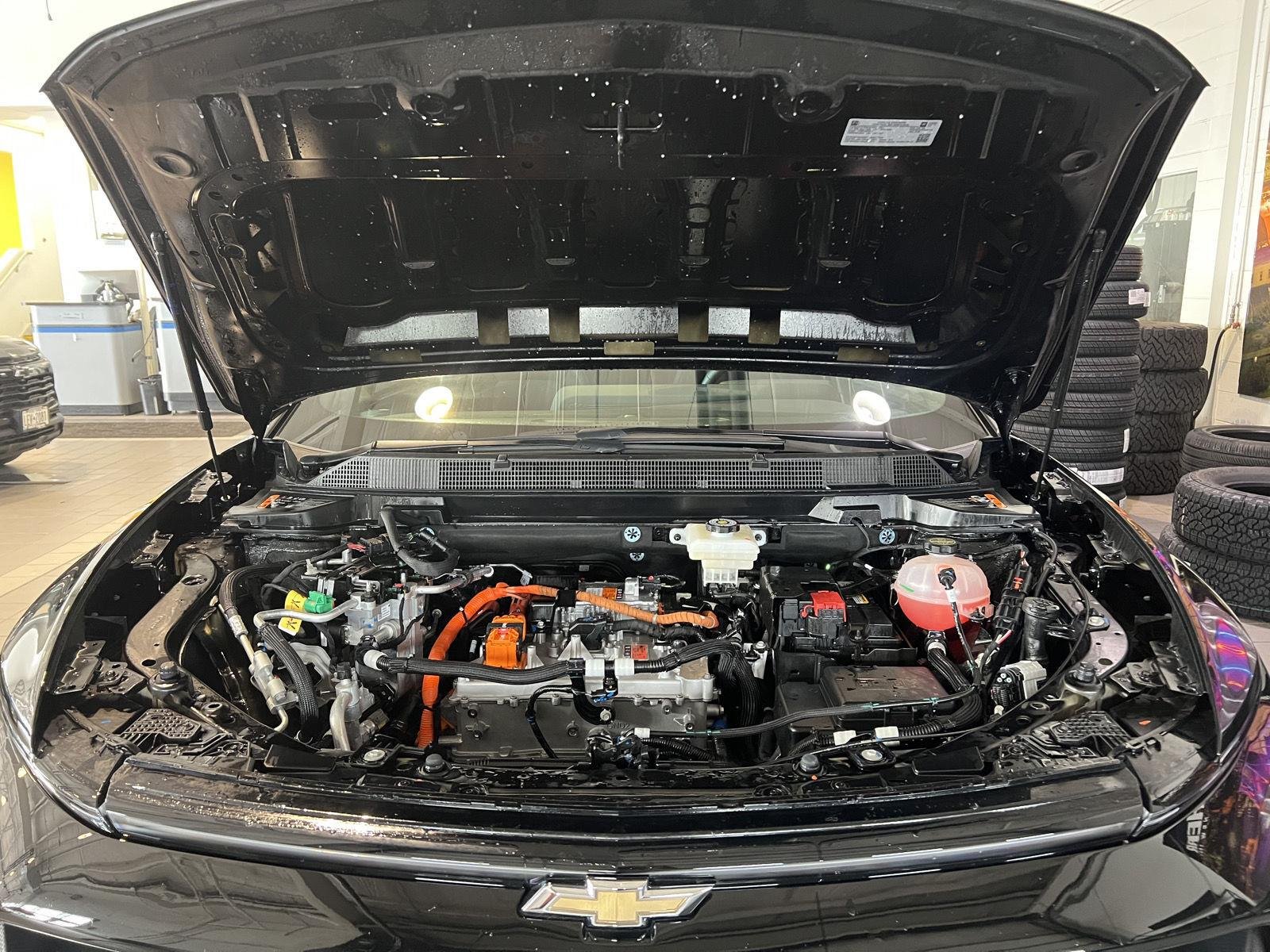 2026 Chevrolet Equinox EV 2LT - Photo 9