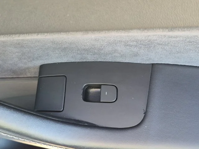 Used 2021 White Tesla Long Range image 38