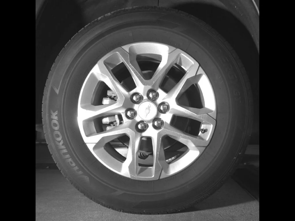 Used 2018 White Chevrolet LT image 11