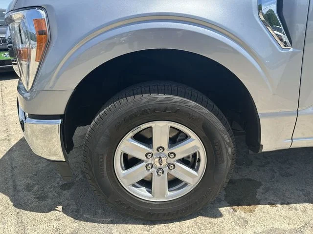 Used 2022 Silver Ford XLT image 35