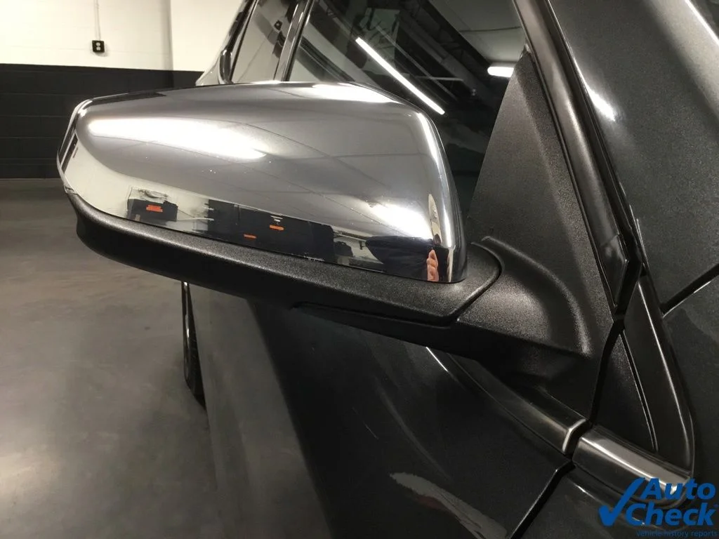Used 2018 Gray Chevrolet Premier image 17