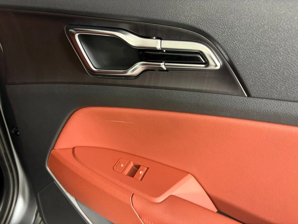 New 2026 Shadow Matte Gray Kia SX Prestige image 16