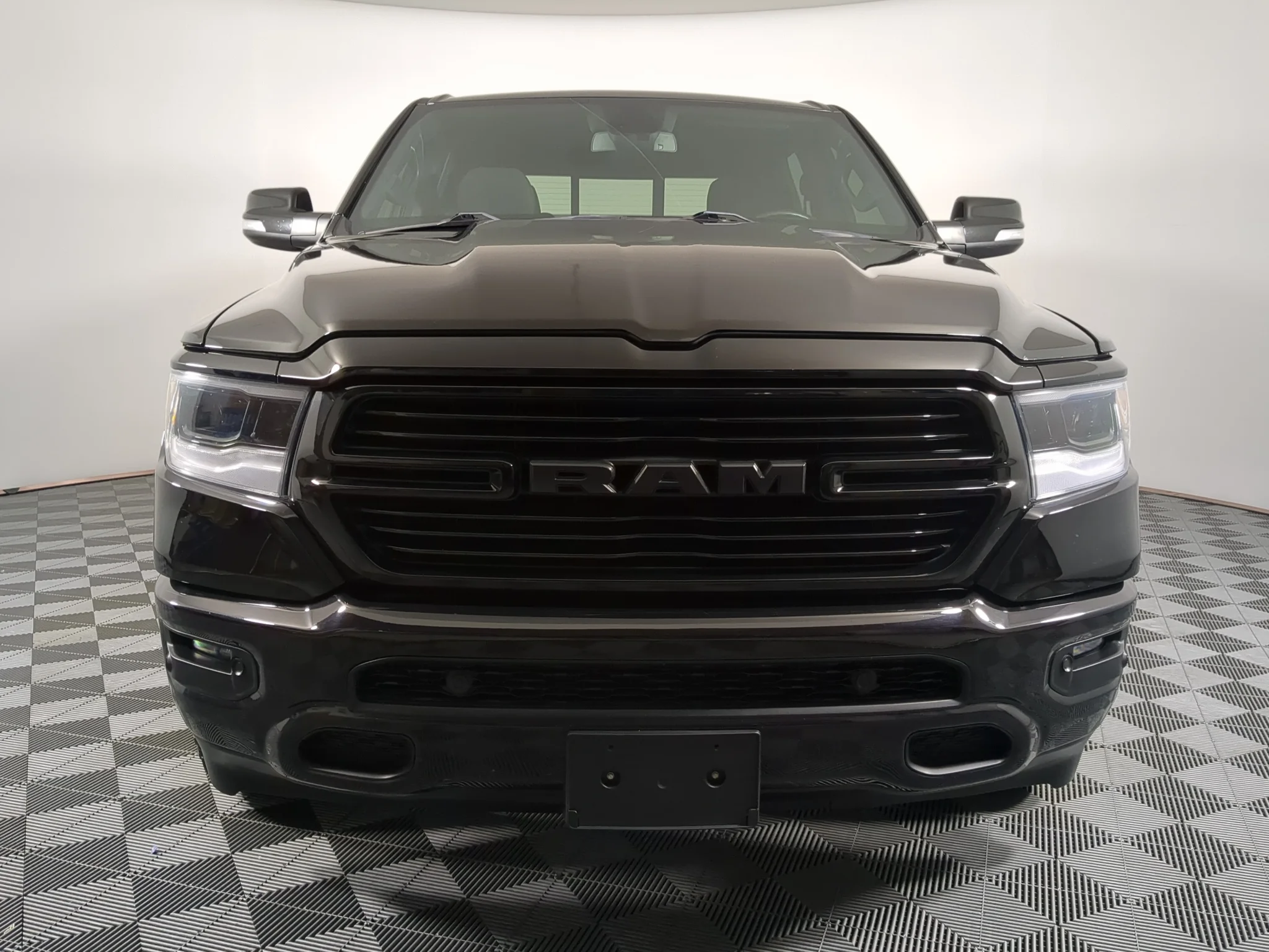 Used 2019 Black Ram Big Horn/Lone Star image 4