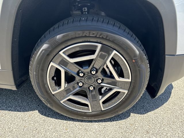 New 2026 Silver Jeep Laredo image 12