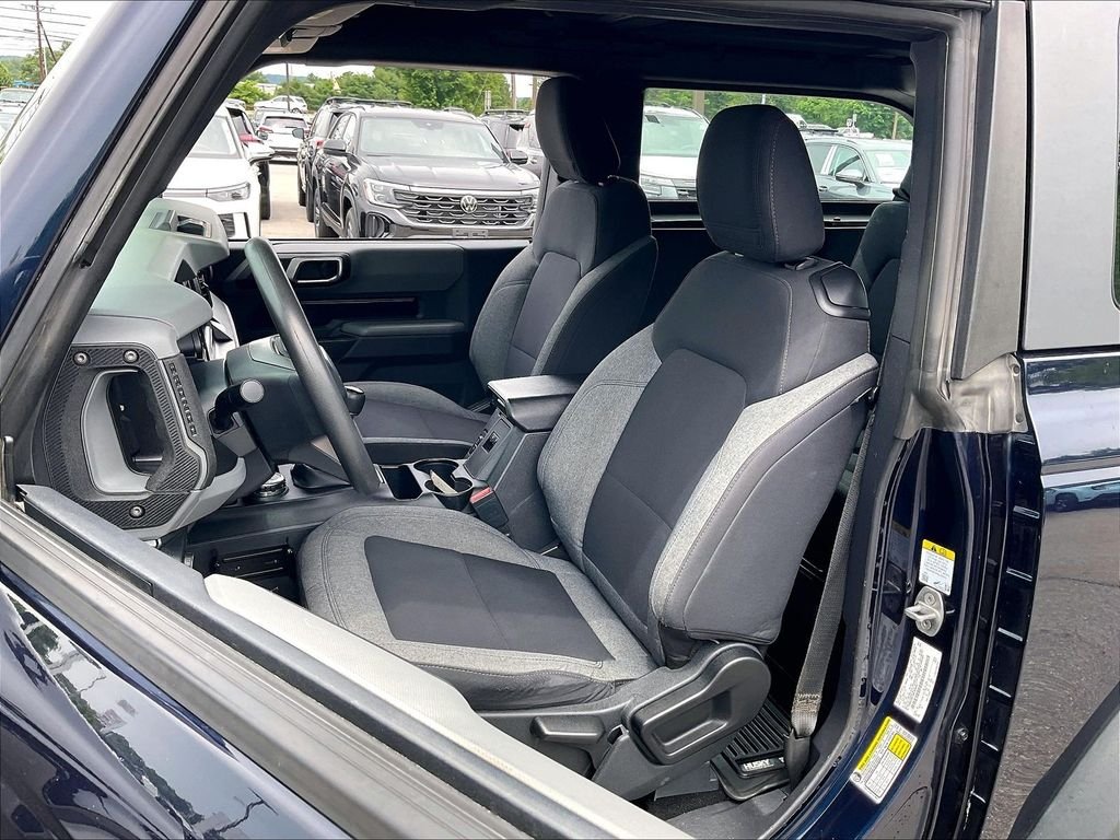 Used 2021 Antimatter Blue Metallic Ford Base image 9