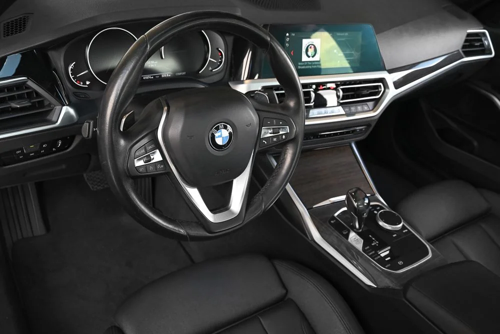 Used 2019 Black BMW 330i image 10