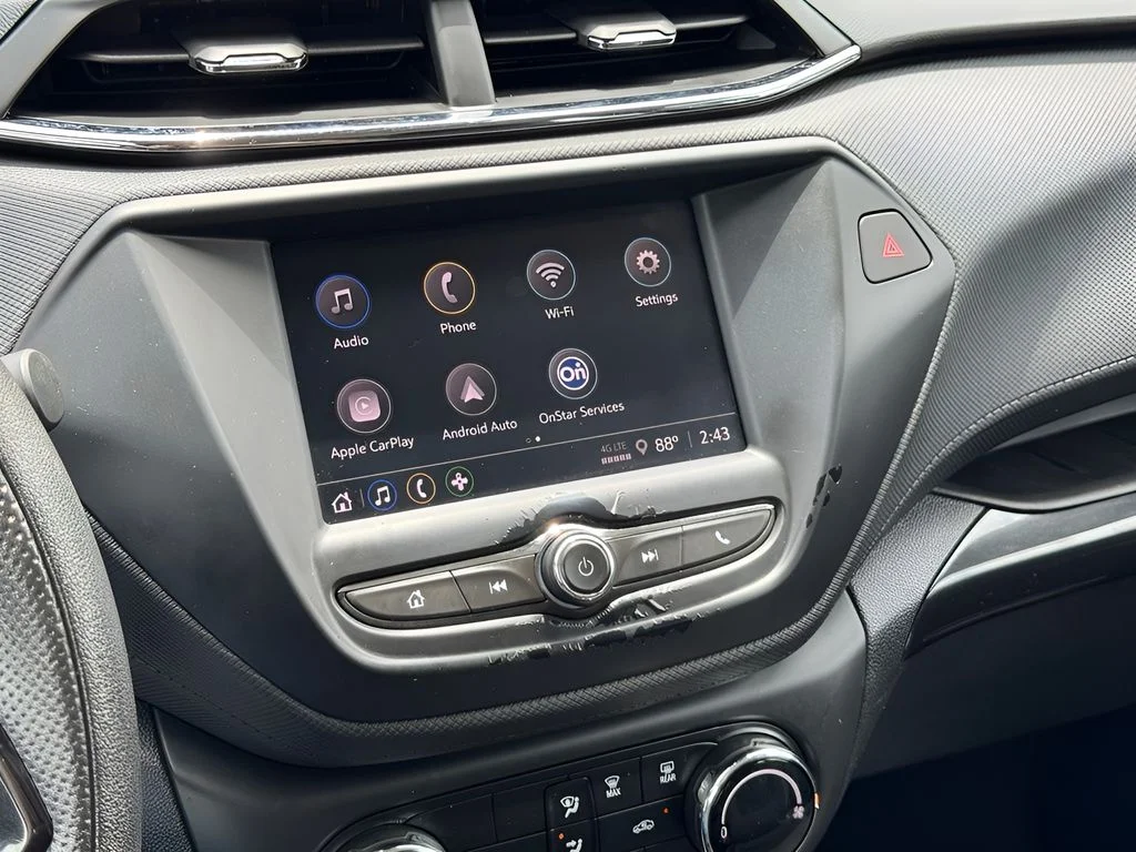 Used 2022 Black Chevrolet LS image 21
