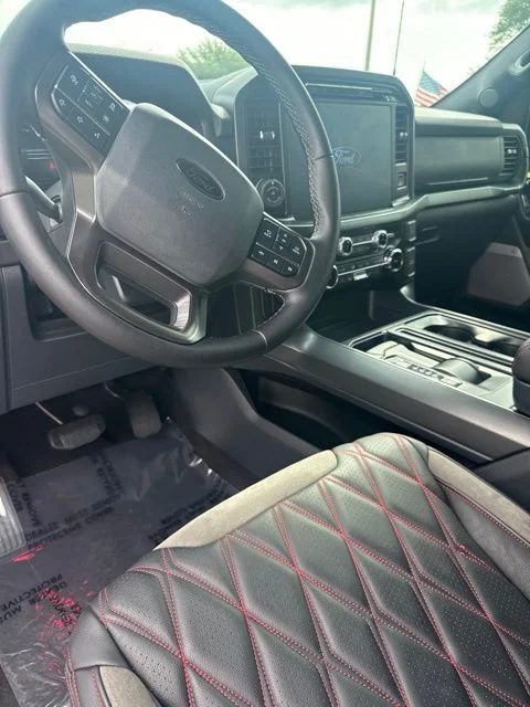 Used 2024 Red Ford XLT image 7