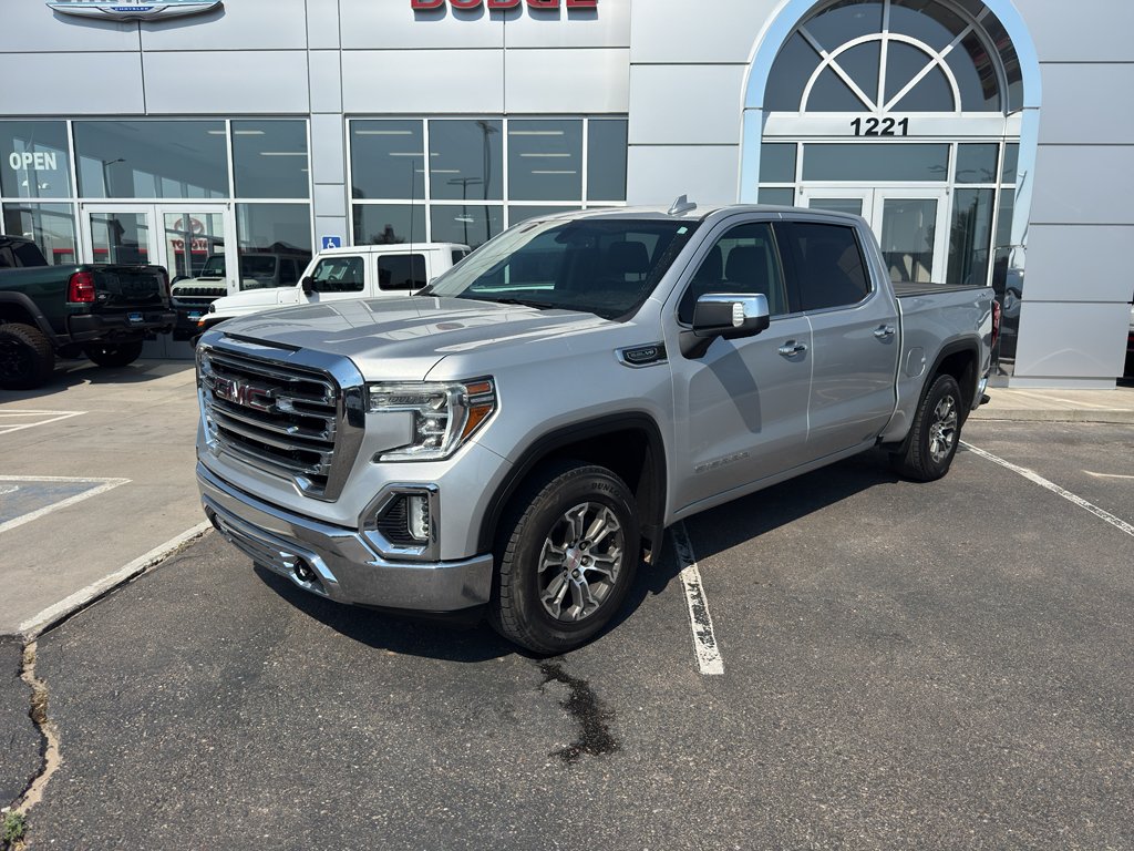 Used 2021 Quicksilver Metallic GMC SLT image 1