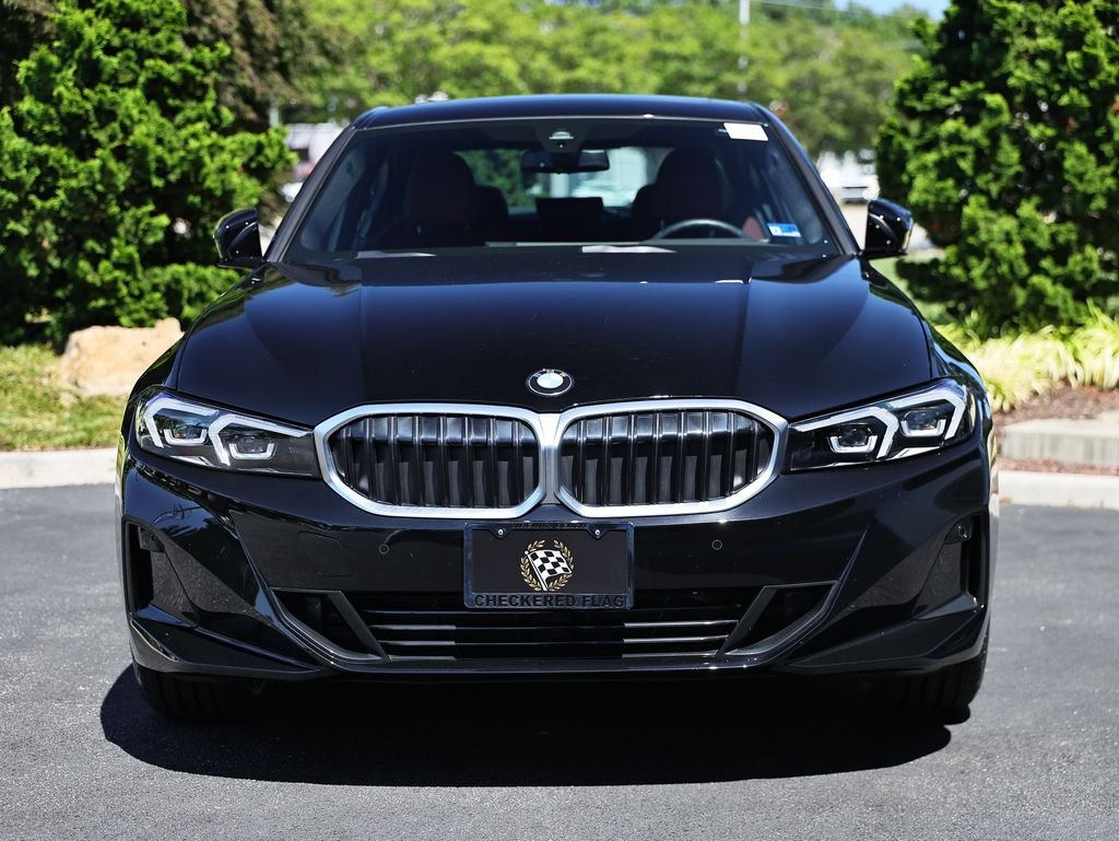 2024 BMW 3 Series 330i - Photo 13