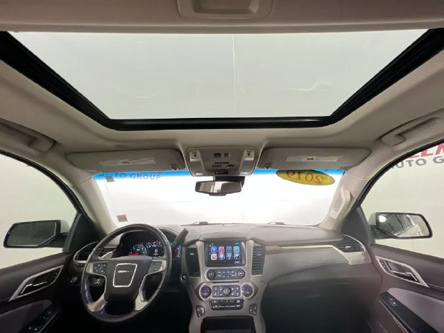 Used 2019 White GMC Denali image 26