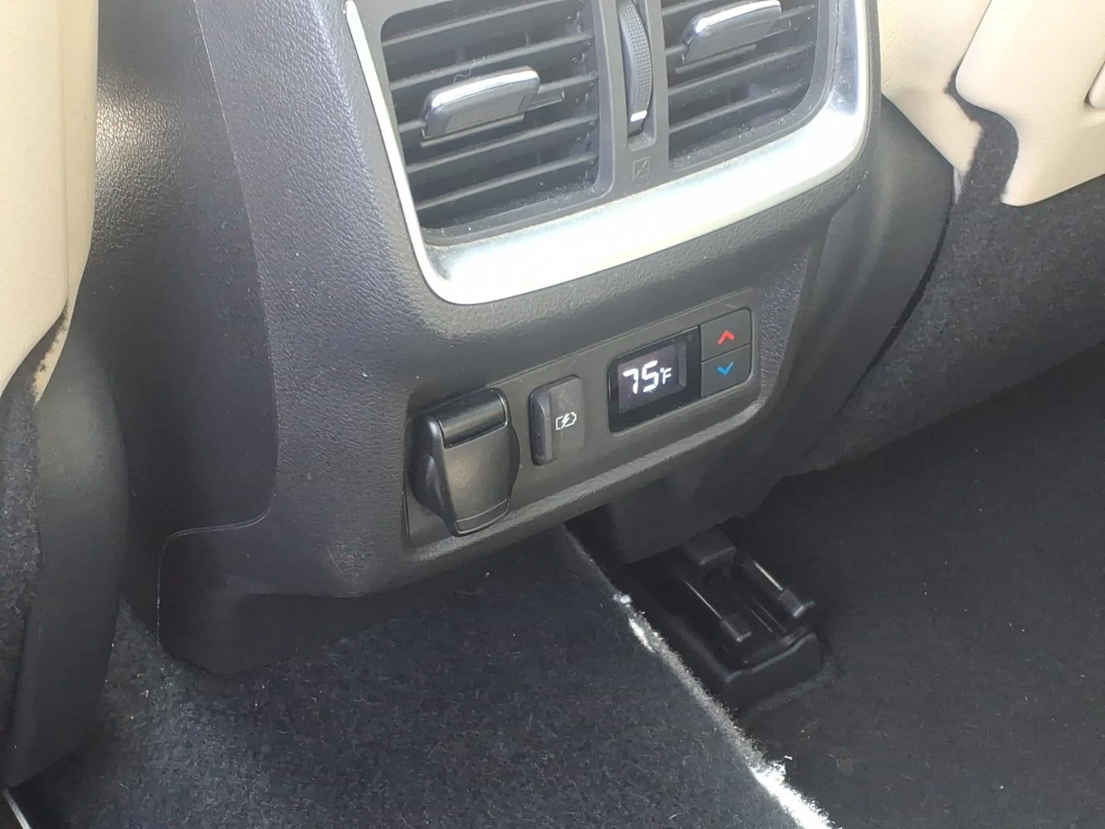 Certified Used 2020 Gray INFINITI Sensory image 24
