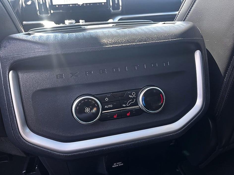 Used 2026 Black Ford Platinum image 29