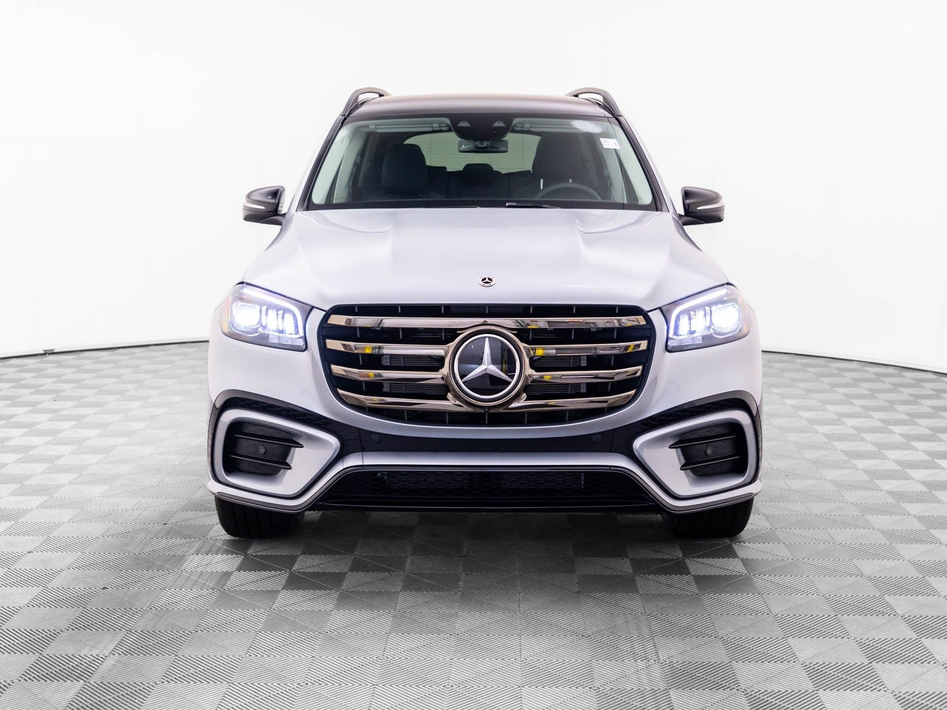 New 2026 Cirrus Silver Metallic Mercedes-Benz GLS 450 image 9